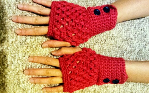 Red crochet fingerless gloves, c. 2012