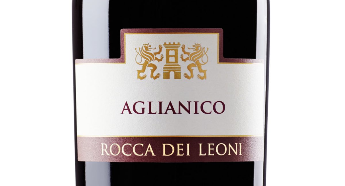 Villa Matilde Rocca Dei Leoni Aglianico label. © Villa Matilde s.s.